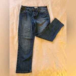 St. John’s Bay size 6 blue jeans